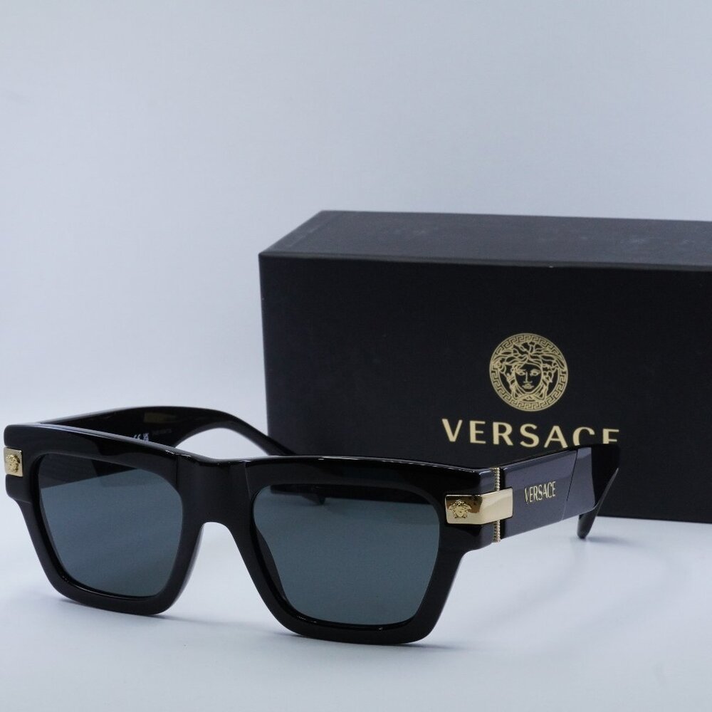 Versace VE4464 GB1/87 Square Sunglasses - Black/Grey